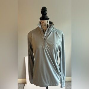 Vineyard Vines women’s NWT XS performance 1/4 zip